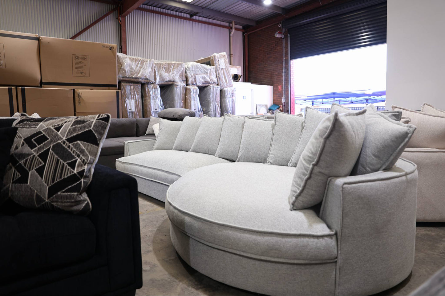 Vogue Curved Chaise Lounge - Grey