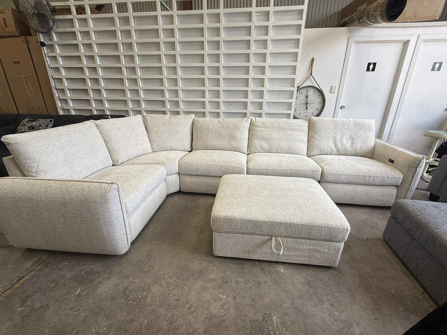 Bentley Corner Electric Recliner - Modular