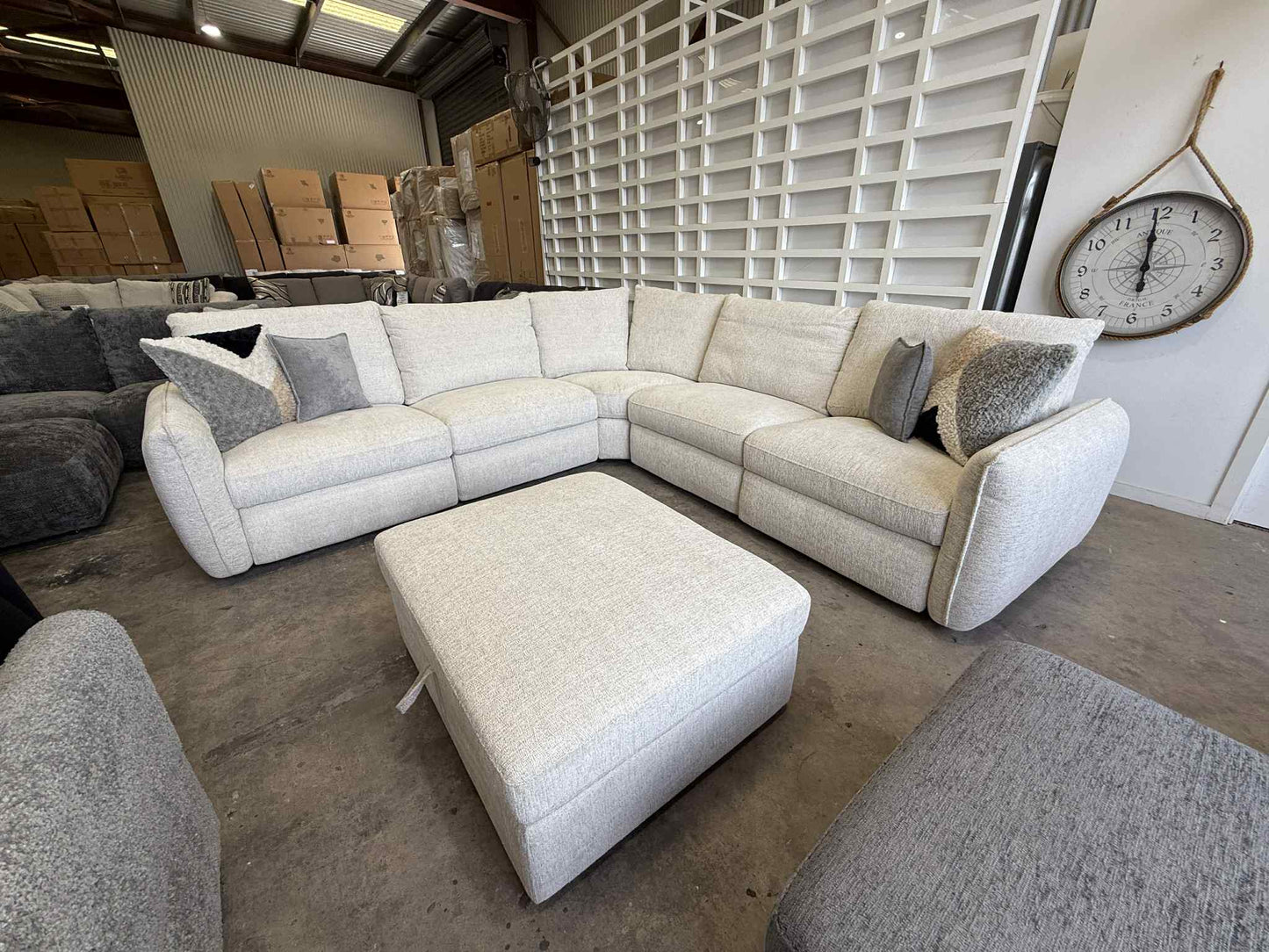 Bentley Corner Electric Recliner - Modular