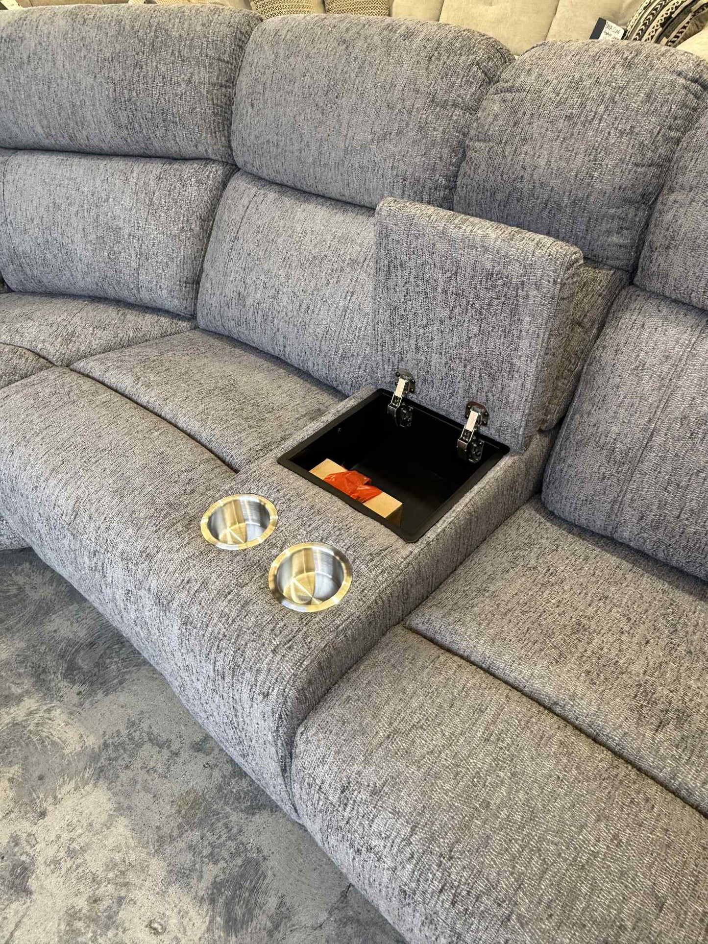 Portland Corner Electric Recliner