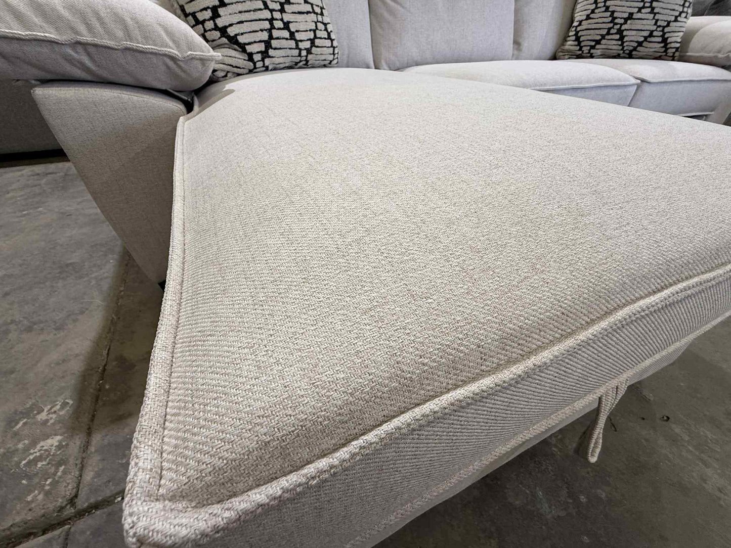 Oslo Large Deep Seated 3 Seater Sofa Bed - Beige