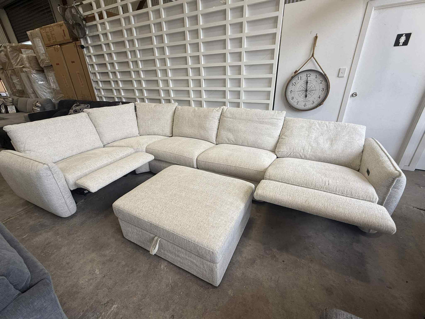 Bentley Corner Electric Recliner - Modular