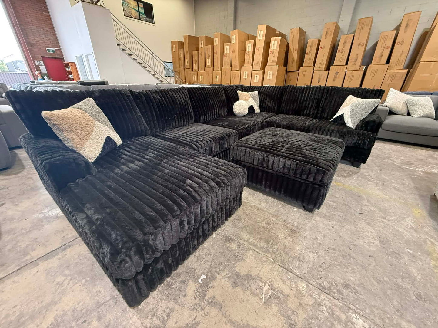 Oxford Large U Shape with Ottoman